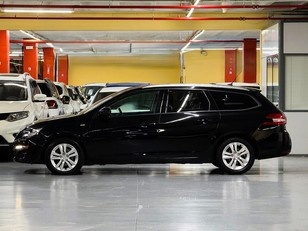 Peugeot 308 SW PureTech 130 S&S Style 96 kW (130 CV) Peugeot 308 SW PureTech 130 S&S Style 96 kW (130 CV)