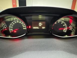 Peugeot 308 SW PureTech 130 S&S Style 96 kW (130 CV) Peugeot 308 SW PureTech 130 S&S Style 96 kW (130 CV)