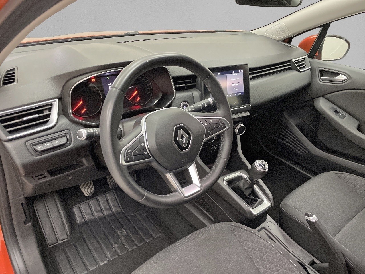 Renault Clio Intens TCe 74 kW (100 CV) - 7