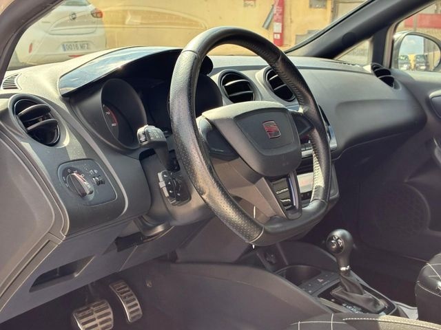 SEATIbiza SC 1.4 TSI Cupra Bocanegra DSG 132 kW (180 CV) KM0 en Barcelona - 14