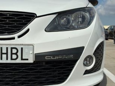 SEAT Ibiza SC 1.4 TSI Cupra Bocanegra DSG 132 kW (180 CV) SEAT Ibiza SC 1.4 TSI Cupra Bocanegra DSG 132 kW (180 CV)