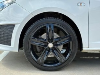 SEAT Ibiza SC 1.4 TSI Cupra Bocanegra DSG 132 kW (180 CV) SEAT Ibiza SC 1.4 TSI Cupra Bocanegra DSG 132 kW (180 CV)