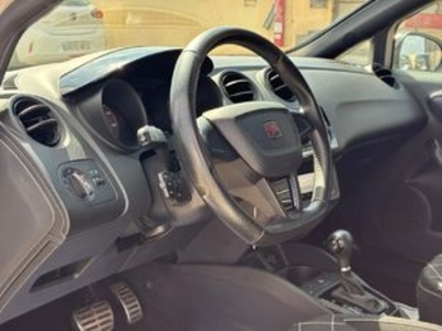 SEAT Ibiza SC 1.4 TSI Cupra Bocanegra DSG 132 kW (180 CV) SEAT Ibiza SC 1.4 TSI Cupra Bocanegra DSG 132 kW (180 CV)