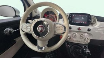 Fiat 500 1.0 Hybrid Dolcevita 51 kW (70 CV) Fiat 500 1.0 Hybrid Dolcevita 51 kW (70 CV)