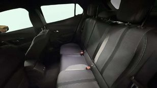 Peugeot 2008 PureTech 130 S&S Allure Pack EAT8 96 kW (130 CV)