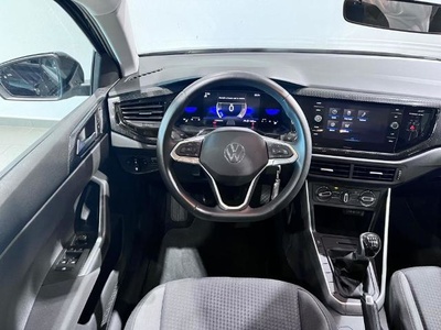 VolkswagenPolo Life 1.0 TSI 70 kW (95 CV)10 VolkswagenPolo Life 1.0 TSI 70 kW (95 CV)10