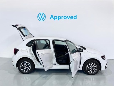 VolkswagenPolo Life 1.0 TSI 70 kW (95 CV)14 VolkswagenPolo Life 1.0 TSI 70 kW (95 CV)14