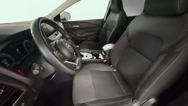 NissanQashqai DIG-T 140 mHEV Acenta 4x2 103 kW (140 CV) Vehículo usado en Barcelona - 9 NissanQashqai DIG-T 140 mHEV Acenta 4x2 103 kW (140 CV) Vehículo usado en Barcelona - 9