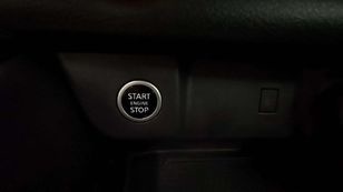 Nissan Qashqai DIG-T 140 mHEV Acenta 4x2 103 kW (140 CV) Nissan Qashqai DIG-T 140 mHEV Acenta 4x2 103 kW (140 CV)