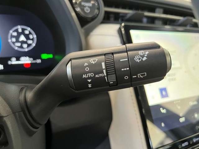 Lexus LBX 1.5 HEV Elegant Plus 100 kW (136 CV) Vehículo usado en Madrid - 15 Lexus LBX 1.5 HEV Elegant Plus 100 kW (136 CV) Vehículo usado en Madrid - 15