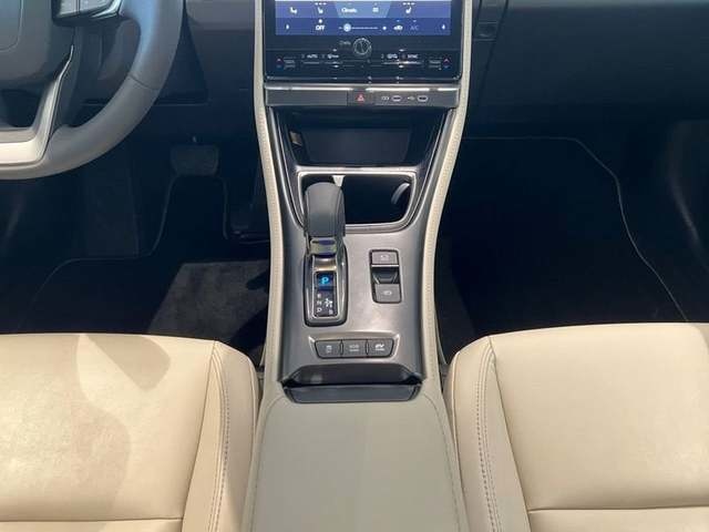 Lexus LBX 1.5 HEV Elegant Plus 100 kW (136 CV) Vehículo usado en Madrid - 21 Lexus LBX 1.5 HEV Elegant Plus 100 kW (136 CV) Vehículo usado en Madrid - 21