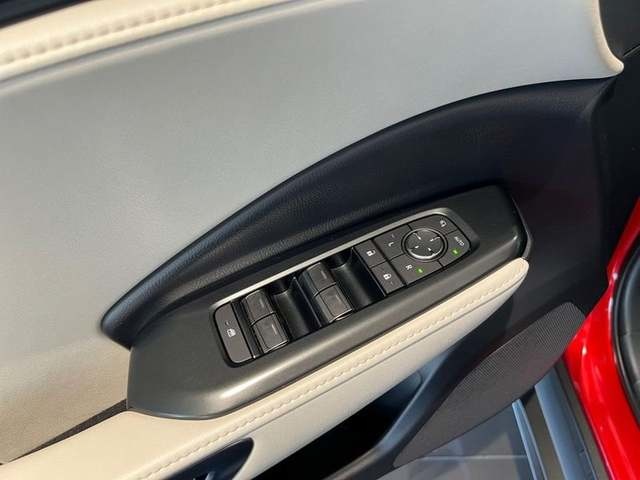 Lexus LBX 1.5 HEV Elegant Plus 100 kW (136 CV) Vehículo usado en Madrid - 24