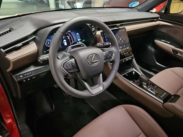 Lexus LBX 1.5 HEV Elegant Plus 100 kW (136 CV) Vehículo usado en Madrid - 8