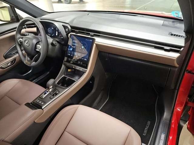 Lexus LBX 1.5 HEV Elegant Plus 100 kW (136 CV) Vehículo usado en Madrid - 9