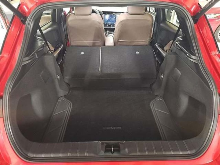 Lexus LBX 1.5 HEV Elegant Plus 100 kW (136 CV) Vehículo usado en Madrid - 40 Lexus LBX 1.5 HEV Elegant Plus 100 kW (136 CV) Vehículo usado en Madrid - 40