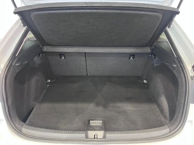 VolkswagenTaigo Life 1.0 TSI 81 kW (110 CV)7 VolkswagenTaigo Life 1.0 TSI 81 kW (110 CV)7