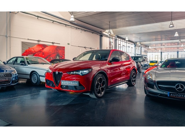 Alfa RomeoStelvio 2.2 Diésel Veloce Q4 Auto 154 kW (210 CV)