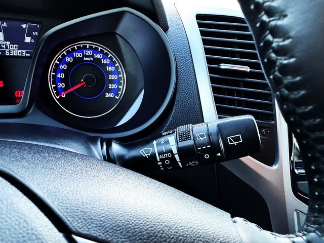 Hyundaiix20 1.6 MPI BlueDrive Tecno 93 kW (126 CV) Vehículo usado en Barcelona - 19 Hyundaiix20 1.6 MPI BlueDrive Tecno 93 kW (126 CV) Vehículo usado en Barcelona - 19