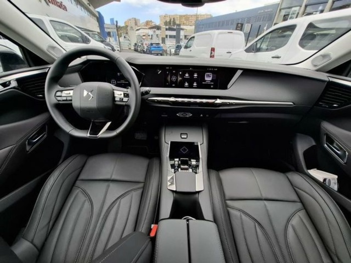DS DS 4 PureTech 130 Rivoli Auto 96 kW (130 CV) Vehículo usado en Las Palmas - 4 DS DS 4 PureTech 130 Rivoli Auto 96 kW (130 CV) Vehículo usado en Las Palmas - 4