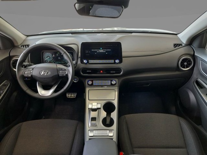 Hyundai Kona BEV 39kWh HiTech 100 kW (136 CV) Vehículo usado en Las Palmas - 4 Hyundai Kona BEV 39kWh HiTech 100 kW (136 CV) Vehículo usado en Las Palmas - 4