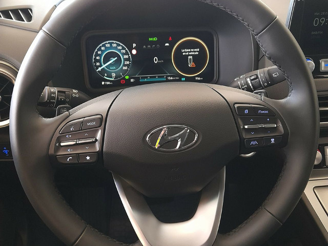 Hyundai Kona BEV 39kWh HiTech 100 kW (136 CV) Vehículo usado en Las Palmas - 7