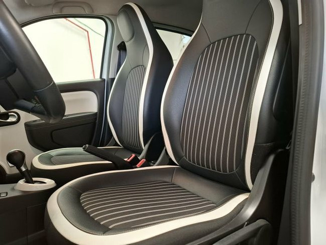 Renault Twingo E-Tech Zen R80 batería 20kWh 60 kW (82 CV) Vehículo usado en Las Palmas - 6