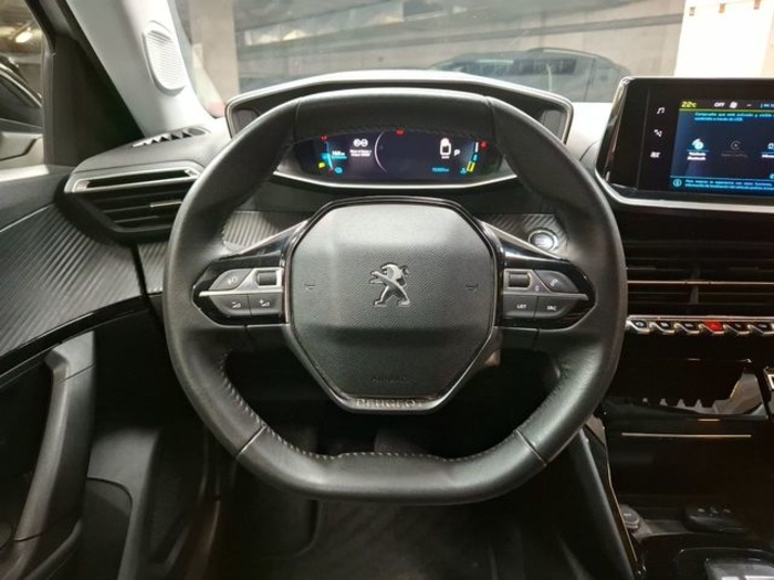 Peugeot e-2008 Eléctrico Allure Pack 100 kW (136 CV) Vehículo usado en Las Palmas - 9 Peugeot e-2008 Eléctrico Allure Pack 100 kW (136 CV) Vehículo usado en Las Palmas - 9