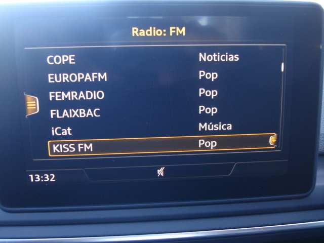 AudiA4 design edition 2.0 TDI 110 kW (150 CV) Vehículo usado en Barcelona - 22 AudiA4 design edition 2.0 TDI 110 kW (150 CV) Vehículo usado en Barcelona - 22