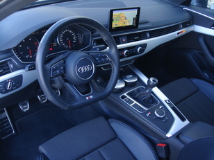 Audi A4 design edition 2.0 TDI 110 kW (150 CV)