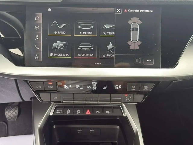 AudiA3 Sportback TFSIe Advanced 40 TFSI e 150 kW (204 CV) S tronic Vehículo usado en Barcelona - 5