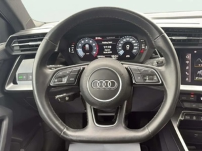 Audi A3 Sportback TFSIe Advanced 40 TFSI e 150 kW (204 CV) S tronic Audi A3 Sportback TFSIe Advanced 40 TFSI e 150 kW (204 CV) S tronic