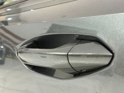 Audi A3 Sportback TFSIe Advanced 40 TFSI e 150 kW (204 CV) S tronic Audi A3 Sportback TFSIe Advanced 40 TFSI e 150 kW (204 CV) S tronic