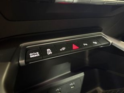 Audi A3 Sportback TFSIe Advanced 40 TFSI e 150 kW (204 CV) S tronic Audi A3 Sportback TFSIe Advanced 40 TFSI e 150 kW (204 CV) S tronic