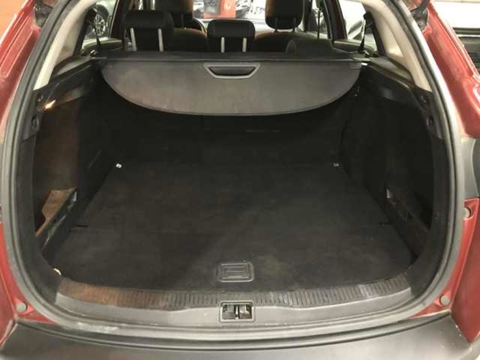 RenaultMegane Sport Tourer Dynamique dCi 81 kW (110 CV) Vehículo usado en Barcelona - 9 RenaultMegane Sport Tourer Dynamique dCi 81 kW (110 CV) Vehículo usado en Barcelona - 9