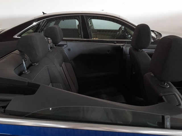 Volkswagen T-Roc Cabrio Connect 1.0 TSI 81 kW (110 CV) Vehículo usado en Las Palmas - 6