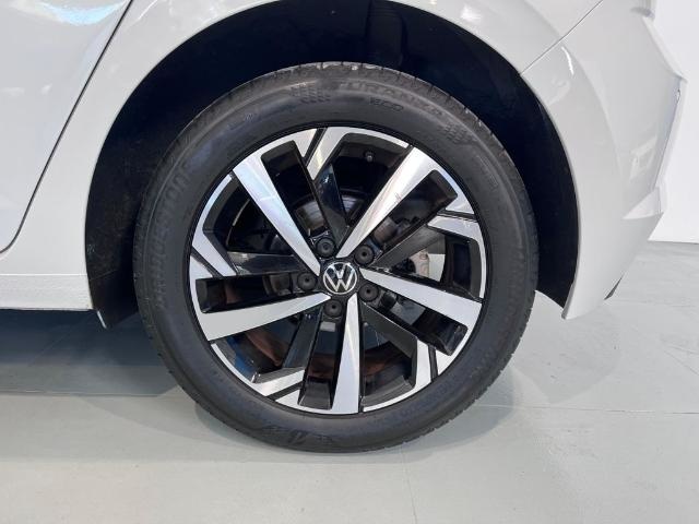 VolkswagenPolo R-Line 1.0 TSI 85 kW (115 CV)8