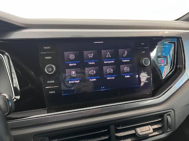 VolkswagenPolo R-Line 1.0 TSI 85 kW (115 CV)12