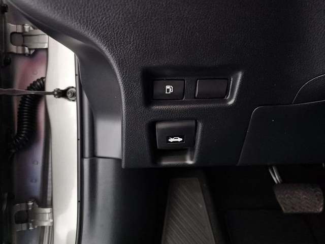 Lexus UX 300h Plus 146 kW (199 CV) Vehículo usado en Madrid - 29 Lexus UX 300h Plus 146 kW (199 CV) Vehículo usado en Madrid - 29