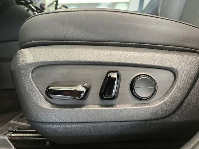 Lexus NX 450h+ Premium+ 4WD 225 kW (306 CV) Vehículo usado en Madrid - 36 Lexus NX 450h+ Premium+ 4WD 225 kW (306 CV) Vehículo usado en Madrid - 36