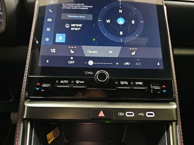 Lexus LBX 1.5 HEV Emotion+ 100 kW (136 CV) Vehículo usado en Madrid - 22 Lexus LBX 1.5 HEV Emotion+ 100 kW (136 CV) Vehículo usado en Madrid - 22