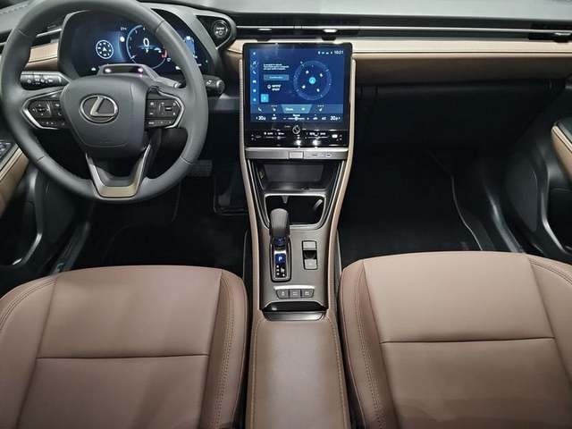 Lexus LBX 1.5 HEV Elegant Plus 100 kW (136 CV) Vehículo usado en Madrid - 10