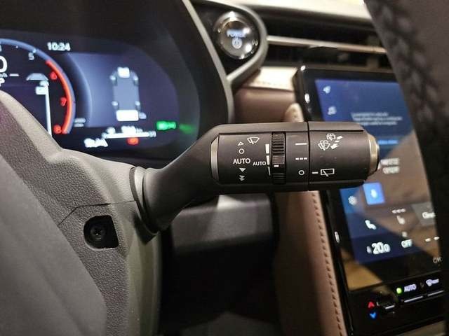 Lexus LBX 1.5 HEV Elegant Plus 100 kW (136 CV) Vehículo usado en Madrid - 19