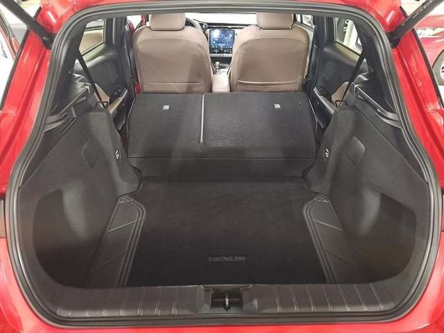 Lexus LBX 1.5 HEV Elegant Plus 100 kW (136 CV) Vehículo usado en Madrid - 39 Lexus LBX 1.5 HEV Elegant Plus 100 kW (136 CV) Vehículo usado en Madrid - 39