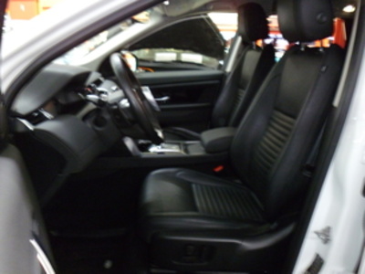 Land Rover Discovery Sport 2.0D I4-L.Flw SE PS AWD Auto 110 kW (150 CV) Land Rover Discovery Sport 2.0D I4-L.Flw SE PS AWD Auto 110 kW (150 CV)