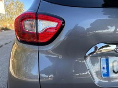 Renault Captur Zen dCi 66 kW (90 CV) EDC eco2 Renault Captur Zen dCi 66 kW (90 CV) EDC eco2