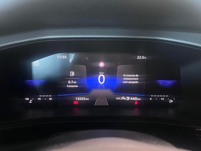 VolkswagenT-Cross Life 1.0 TSI 70 kW (95 CV)10