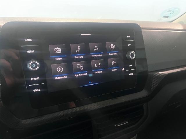 VolkswagenT-Cross Life 1.0 TSI 70 kW (95 CV)17