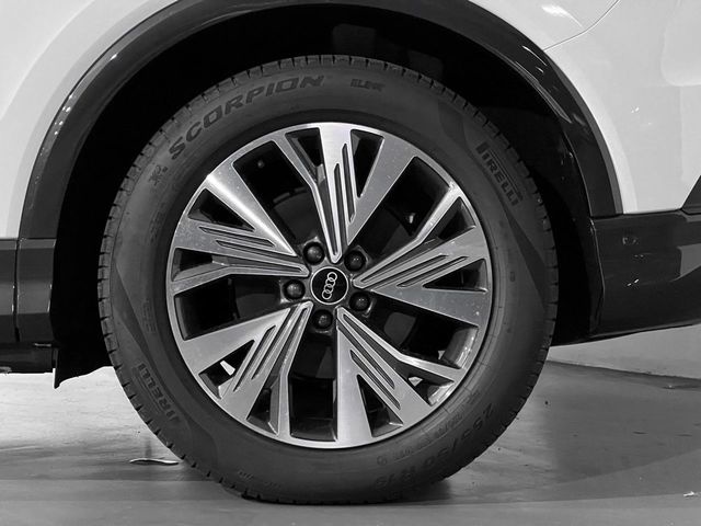 Audi Q4 Sportback e-tron Sport 35 e-tron 55kWh 125 kW (170 CV) Vehículo usado en Las Palmas - 4 Audi Q4 Sportback e-tron Sport 35 e-tron 55kWh 125 kW (170 CV) Vehículo usado en Las Palmas - 4