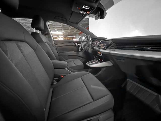 Audi Q4 Sportback e-tron Sport 35 e-tron 55kWh 125 kW (170 CV) Vehículo usado en Las Palmas - 8 Audi Q4 Sportback e-tron Sport 35 e-tron 55kWh 125 kW (170 CV) Vehículo usado en Las Palmas - 8