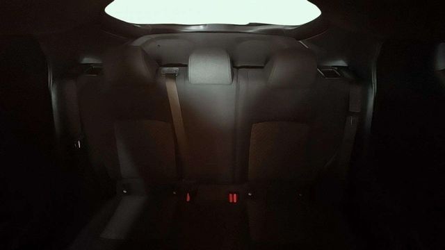 ToyotaC-HR 1.8 125H Active 90 kW (122 CV) Vehículo usado en Barcelona - 8